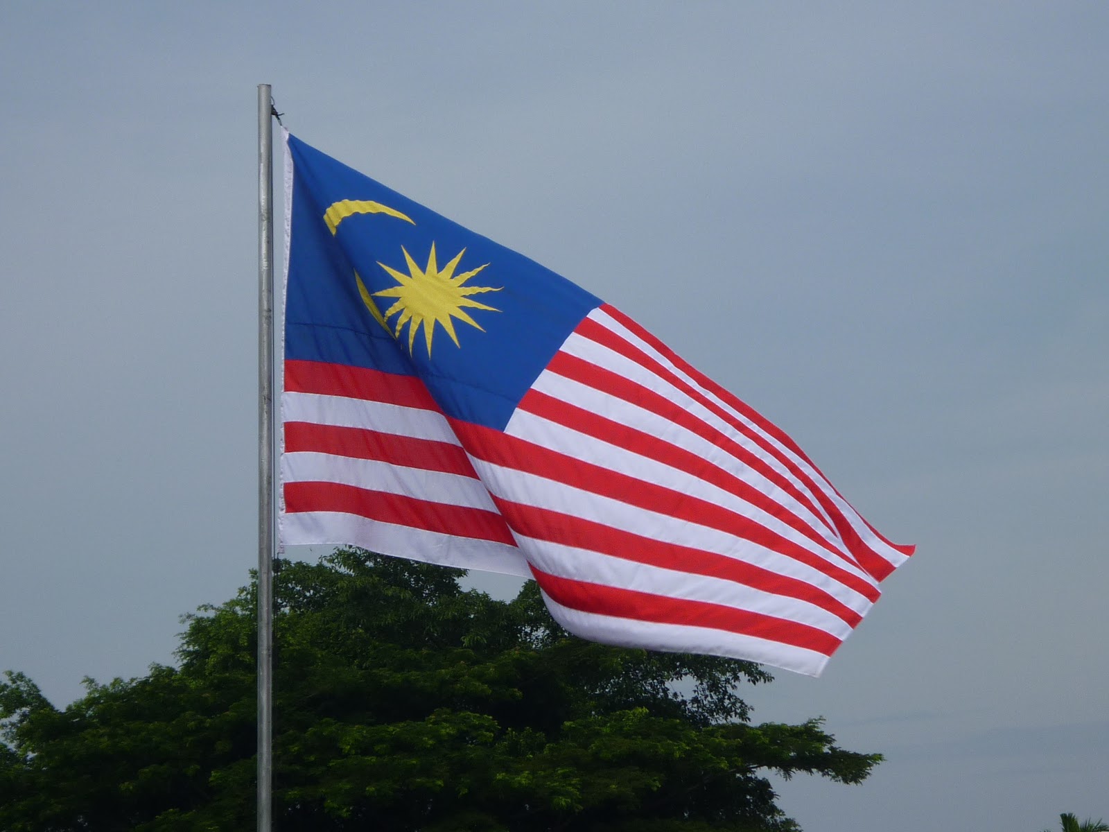Buletin Pra Universiti SMK.KUALA PENYU.SABAH ©: LAPORAN SAMBUTAN HARI