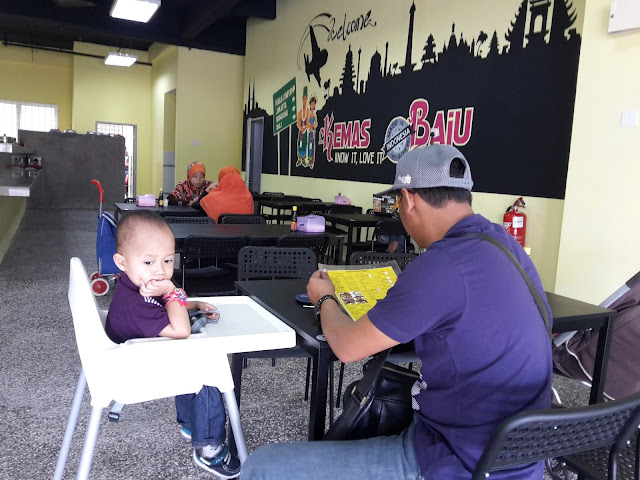 KEMAS BAJU - Kedai Makan Santai Bakso Keju, Makanan Indonesia di Bangi Gateaway