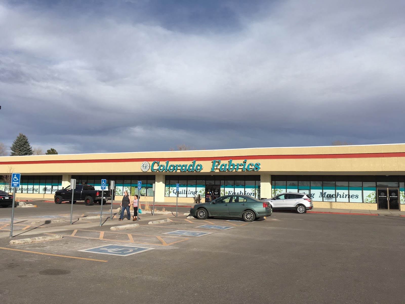 Bad Mom, Good Mom Colorado Fabrics trip report