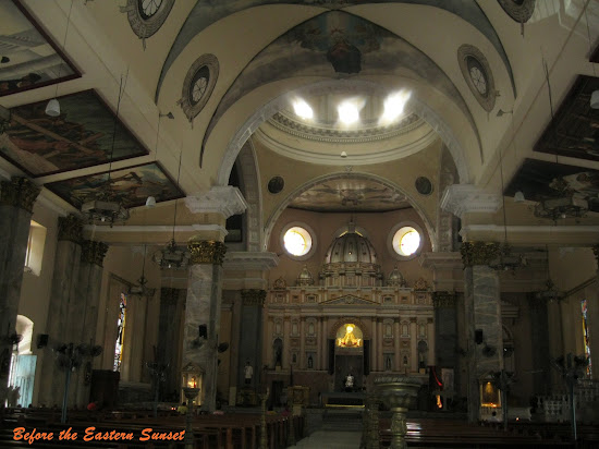 Inside the Binondo Church