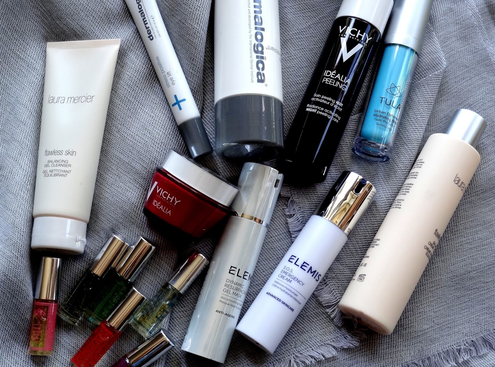 Skincare Secret:  Is Lanolin In Vaseline? - yn8nogc