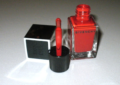 GIVENCHY - LE VERNIS - detail rounded brush