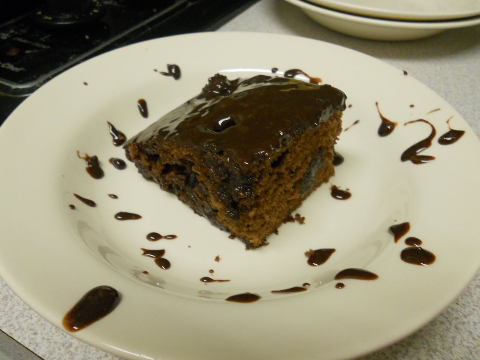 MrsSkullerina's Food Blog. Day 2 Hot Fudge Cake.