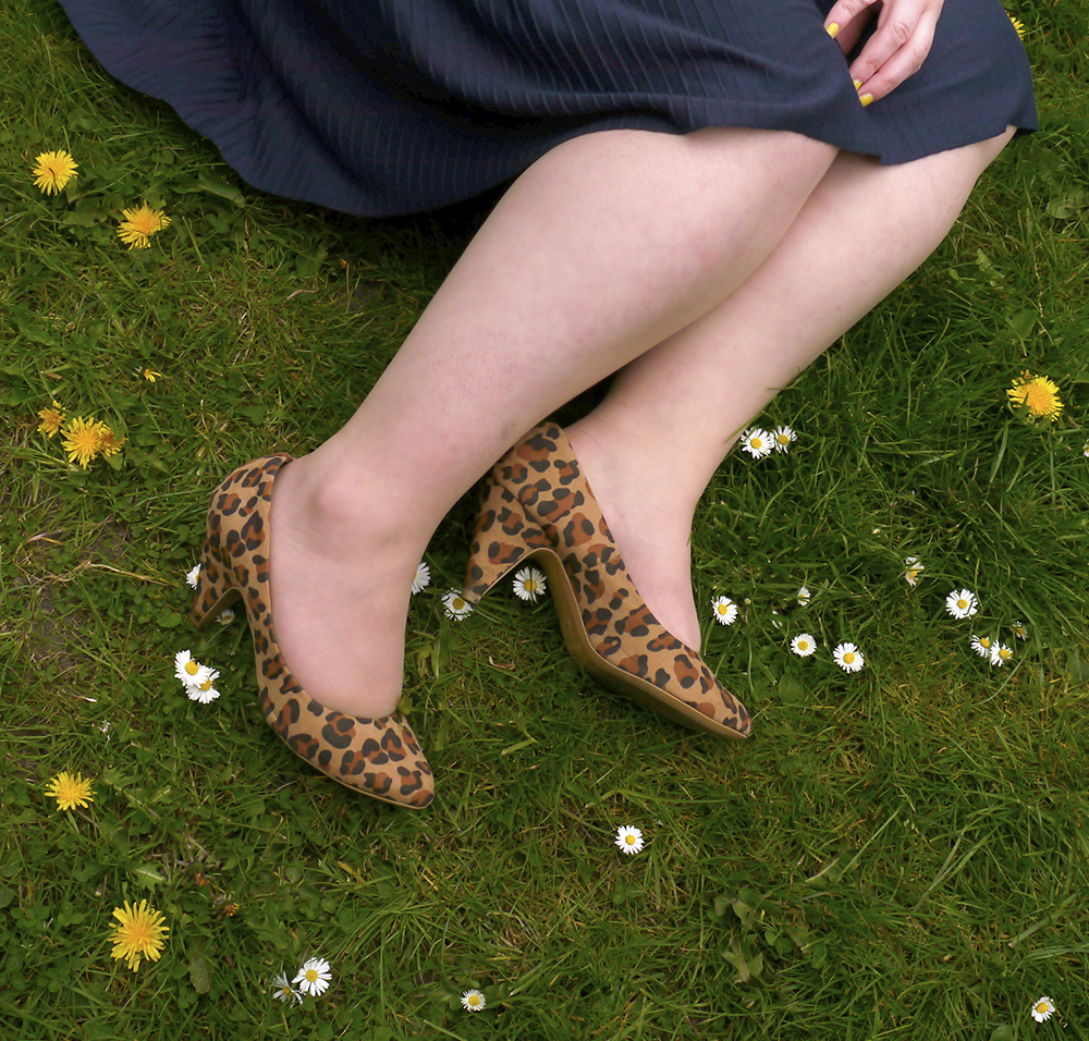 Leopard print shoes Scottish blogger, red head, Scottish street style, fun street style, colourful street style, colourful blogger, colourful outfit, Scottish summer, leopard print shoes, leopard print heels