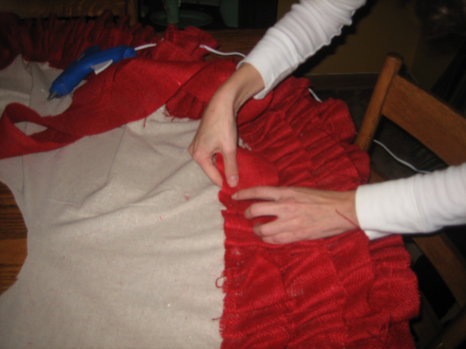 this-vintage-grove-diy-no-sew-tree-skirt