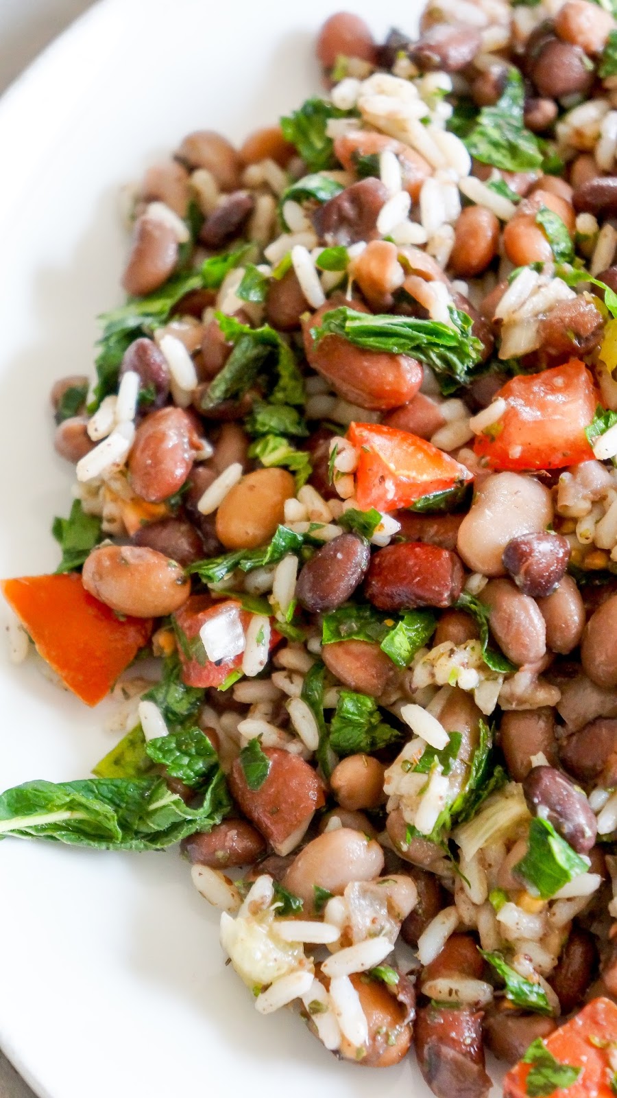 Rice and mixed beans salad with lemon and mint