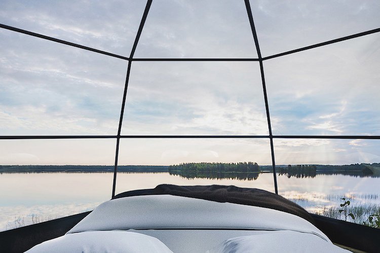 Tourists Can See The Northern Lights While Spending The Night In Luxury Glass Igloos