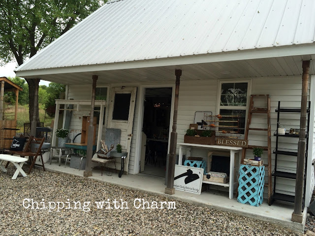 Chipping with Charm...Shed Sweet Shed Boutique...www.chippingwithcharm.blogspot.com
