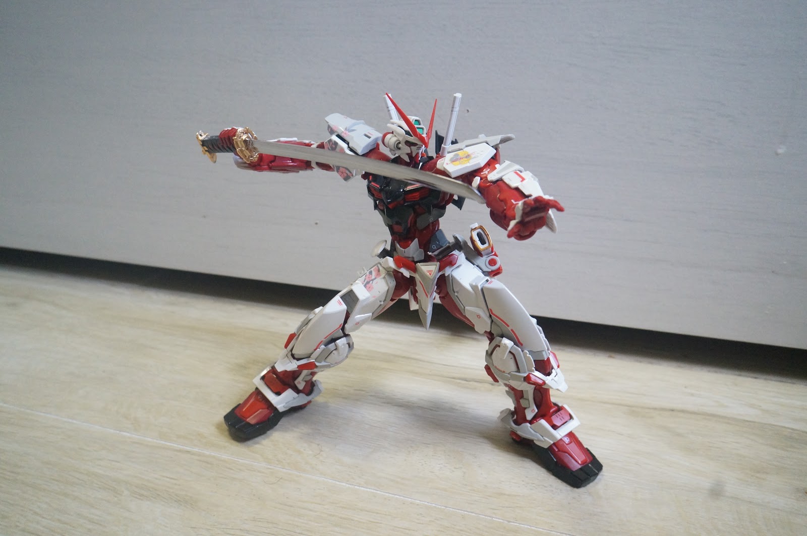 Manpig'S Collection: Hi-Resolution Model Gundam Astray Red Frame Review