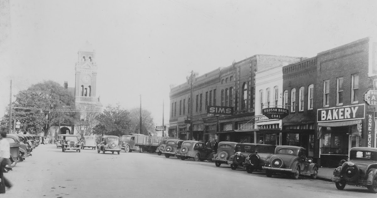 IMAGES OF OUR PAST WEST JACKSON STREET, DUBLIN, GA. 1930s.