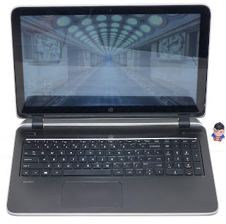 Laptop Design HP 15-p051us AMD A10 Touch