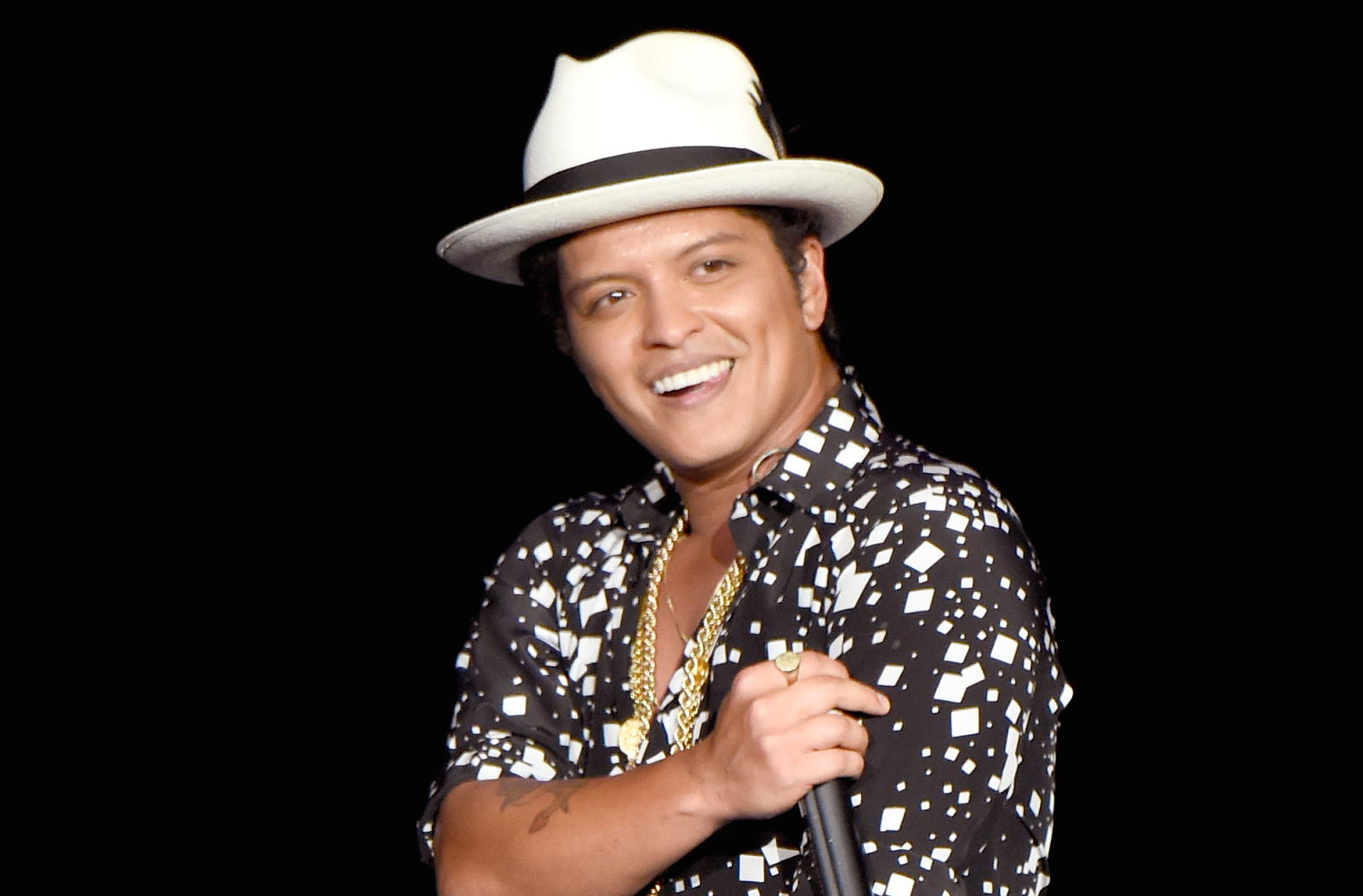 hotel discounts travel tips events bruno mars coming las vegas book hotel discounts travel tips events bruno mars coming las vegas book