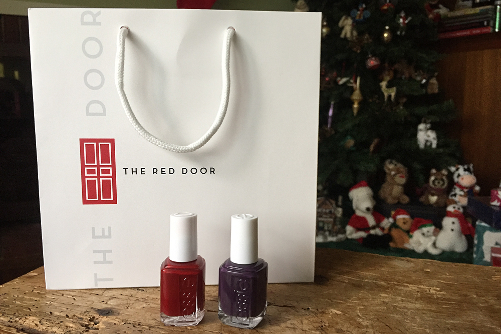 Closet Fashionista Review The Red Door Signature Mani Pedi