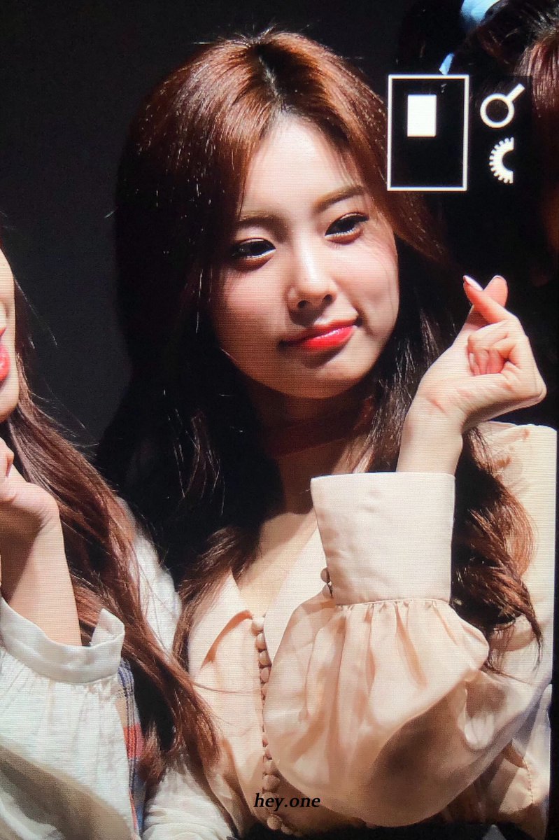IZ*ONE IVE アンユジン サイン入チェキ アイズワン 안유진 アイヴ