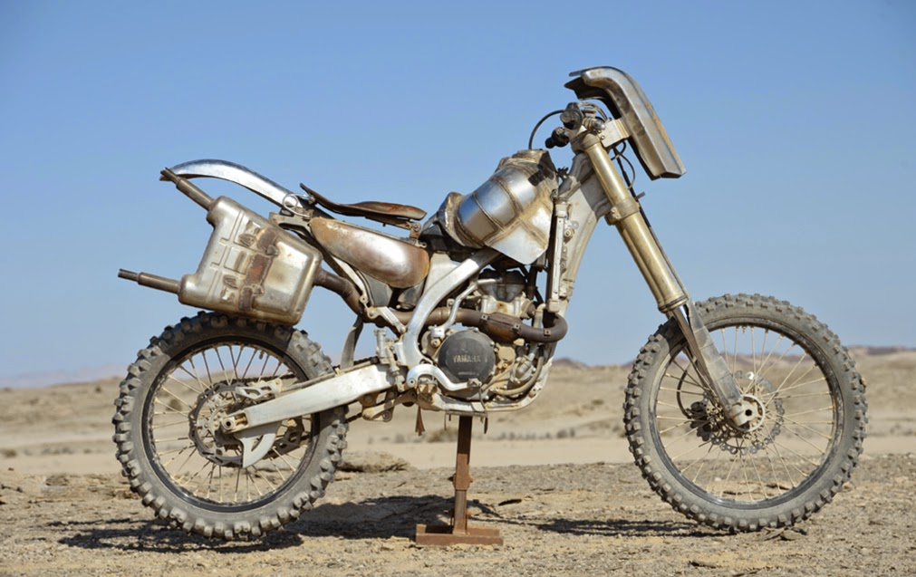 Custom_Motorcycles_Mad_Max_Fury_Road_Moto-Mucci%2B%252810%2529.jpg