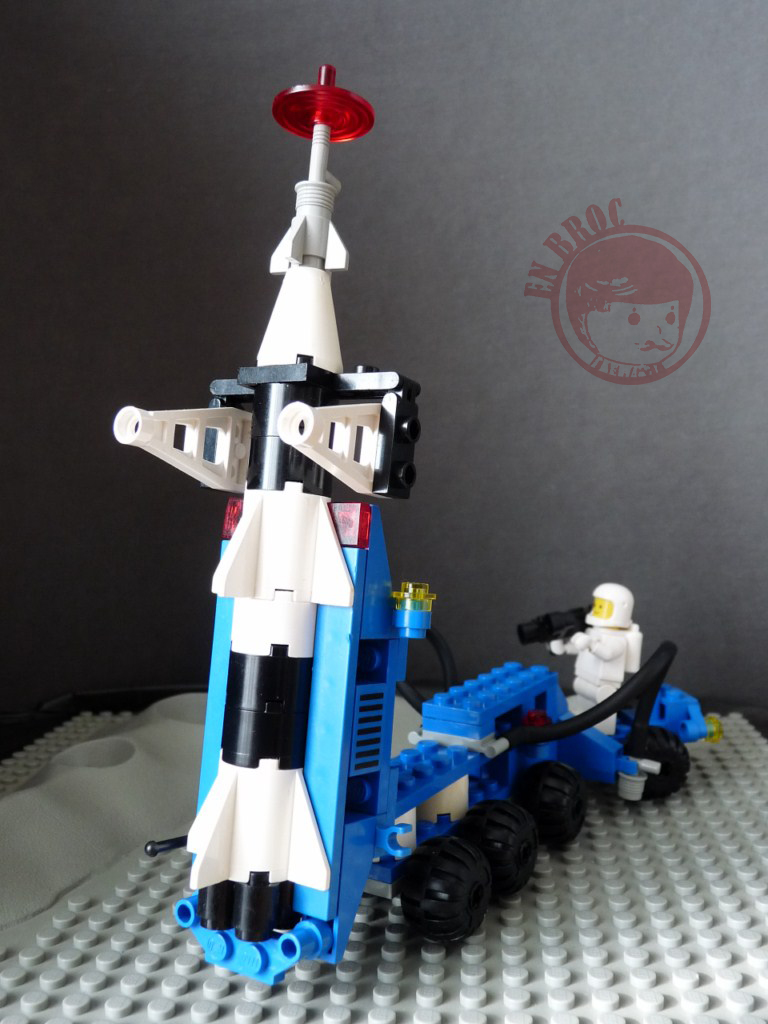 en-broc: Lego 6881 : Lunar Rocket Launcher, 1984