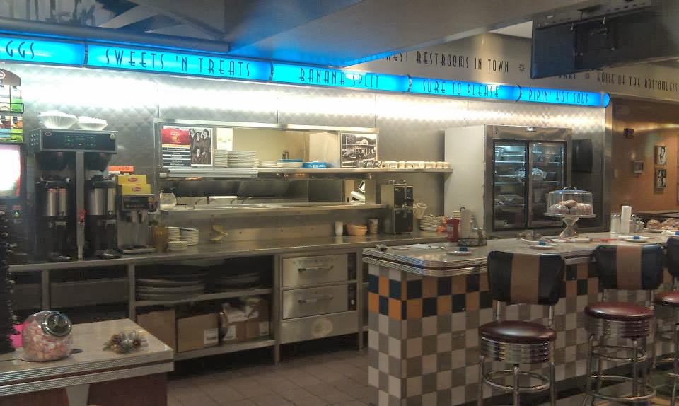 Mahoning Valley Breakfast Club: Oldies and Goodies Diner, Boardman, Ohio