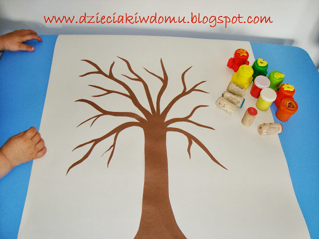 jesienne drzewa malowane farbami jesienne drzewa malowane farbami