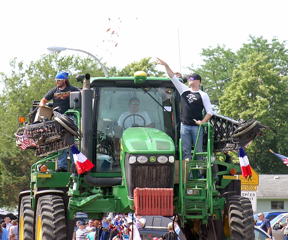 Hutchinson Herald, Menno, South Dakota July 9, 2014 Fourth of July