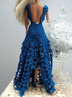 Próximo Passo a Passo - Vestido Longo com Decote em Crochê Para Barbie 2