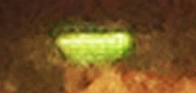 UFO News ~ Green bright anomaly appears below disk shaped cloud over Liverpool, UK plus MORE  Green%2Banomaly%2Bsky%2Bdisk%2Bshaped%2Bcloud%2BLiverpool%2Buk%2B%25282%2529