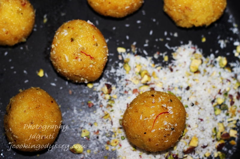 KESAR, PISTA COCONUT LADOO | Jagruti's Cooking Odyssey