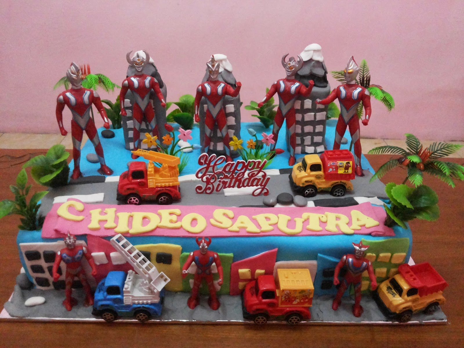 Koleksi Terpopuler Hiasan Kue Ulang Tahun Ultraman Koleksi Terpopuler Hiasan Kue Ulang Tahun Ultraman