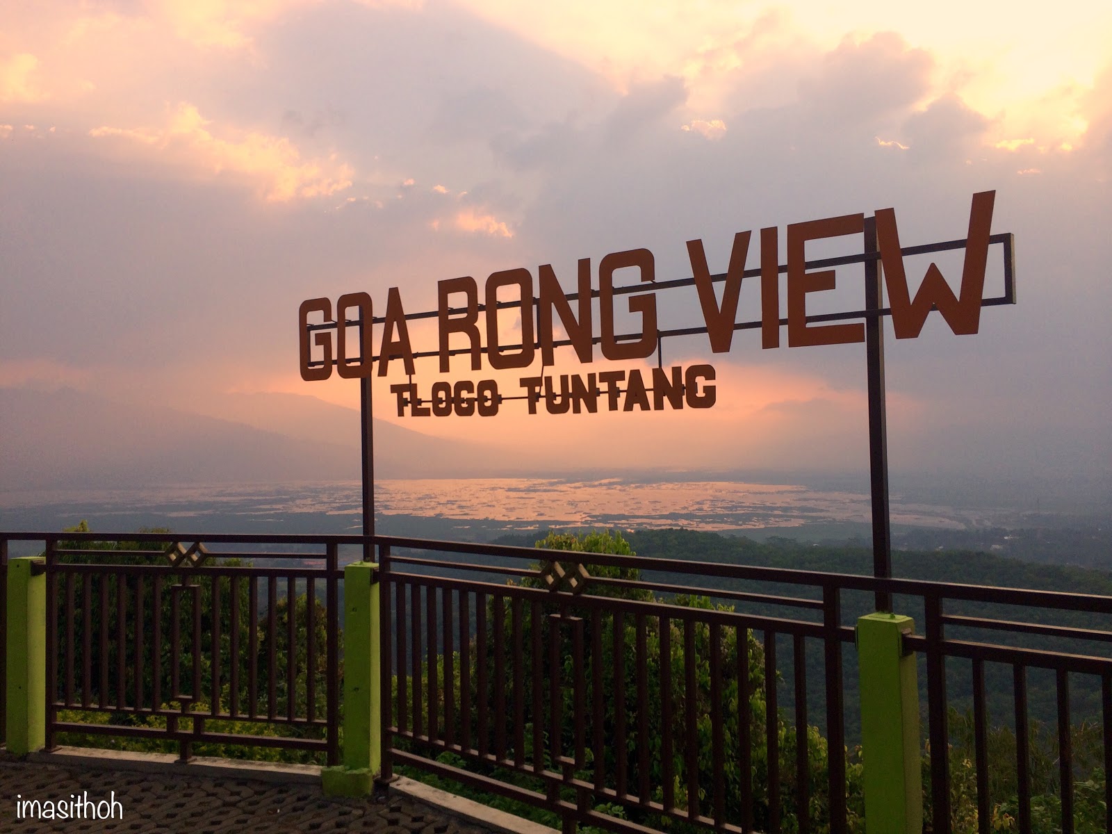 Tlogo Resort & Gua Rong View Tuntang Salatiga