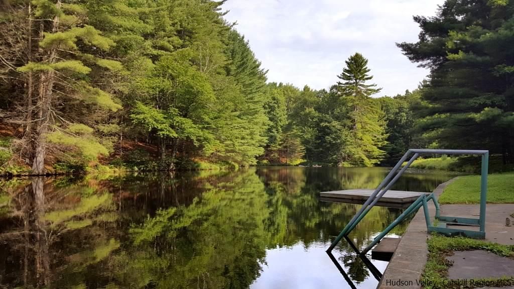 Sweet House Dreams Quiet Please Farm, 1970 Farm in Kerhonkson, New York