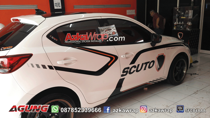 Jasa Pasang Cutting  Sticker  Mobil  Surabaya AzkaWrap com