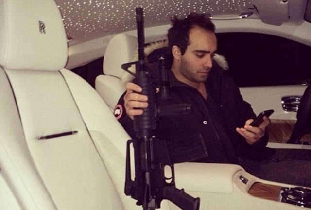 شاهد الرفاهية عند بشار الأسد ورفقائه السياسيين في سياراتهم الفاخرة وهم يتمتعون بوقتهم خارج سوريا (24 صورة) شاهد الرفاهية عند بشار الأسد ورفقائه السياسيين في سياراتهم الفاخرة وهم يتمتعون بوقتهم خارج سوريا (24 صورة)