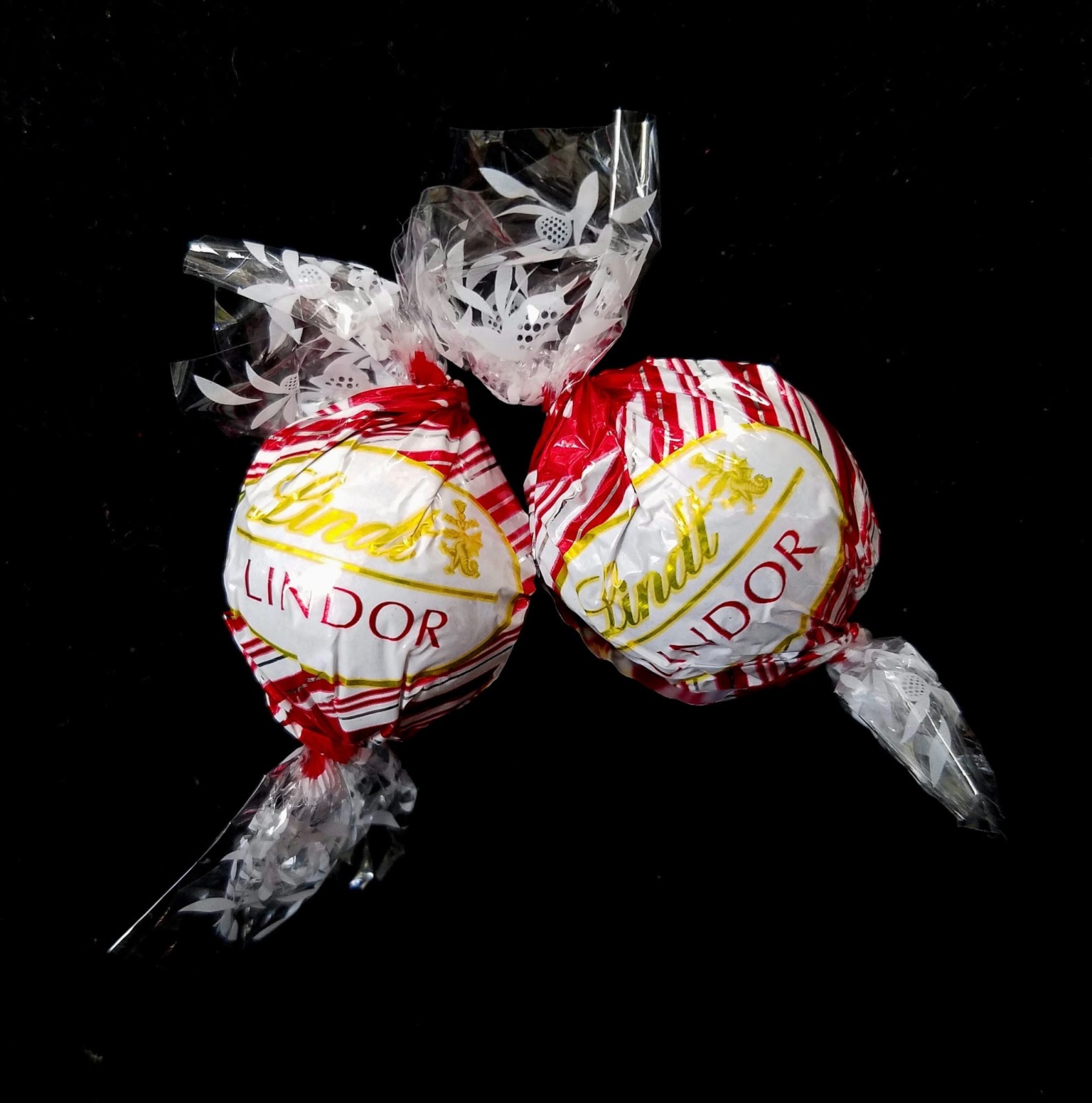 Obsessive Sweets Limited Edition Lindt Lindor White Peppermint Truffles