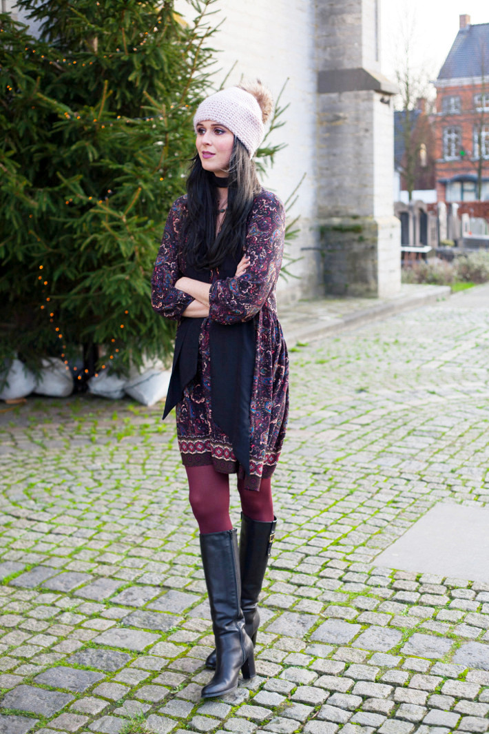 Outfit: 70s paisley dress with knee high boots