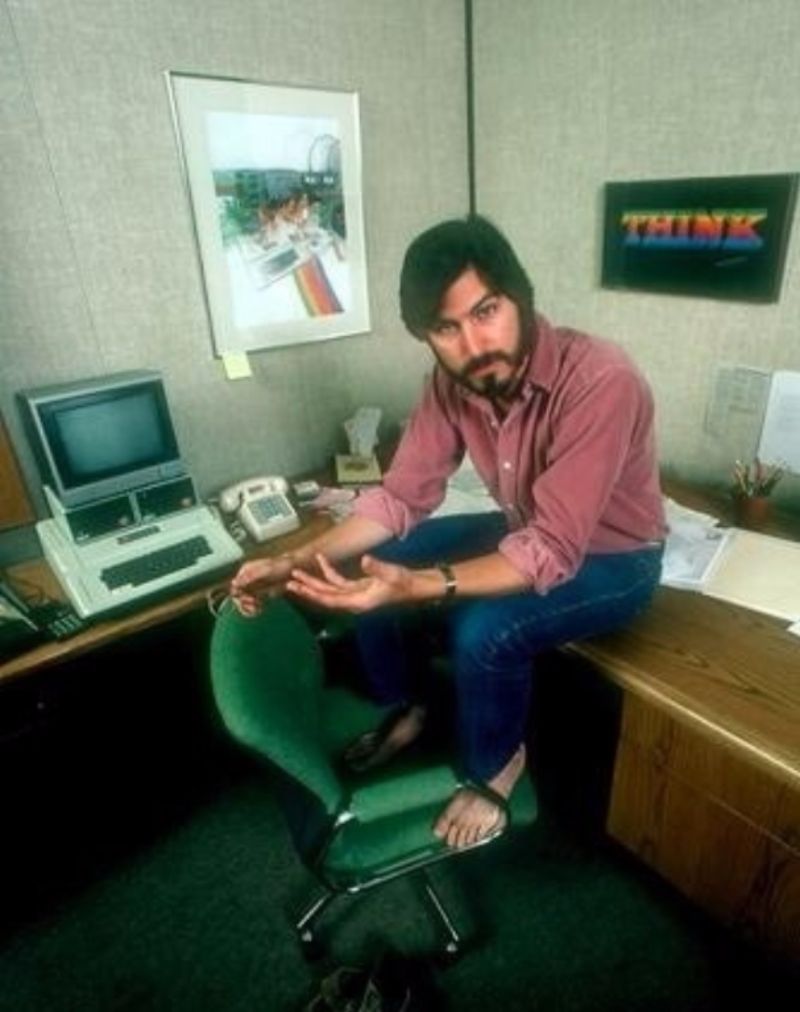 30 Fascinating Photographs of a Young Steve Jobs in the 1970s and 1980s Vintage Everyday