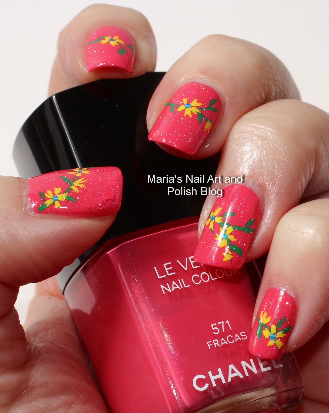 Marias Nail Art and Polish Blog: Fracas flowers