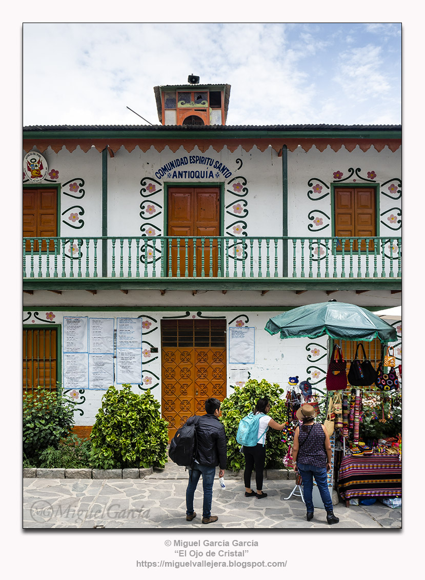Antioquía, Huarochirí (Perú). Balcones de la Municipalidad Antioquía, Huarochirí (Perú). Balcones de la Municipalidad