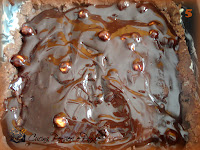 Barrette crumble al cacao con ripieno di cioccolato alle nocciole