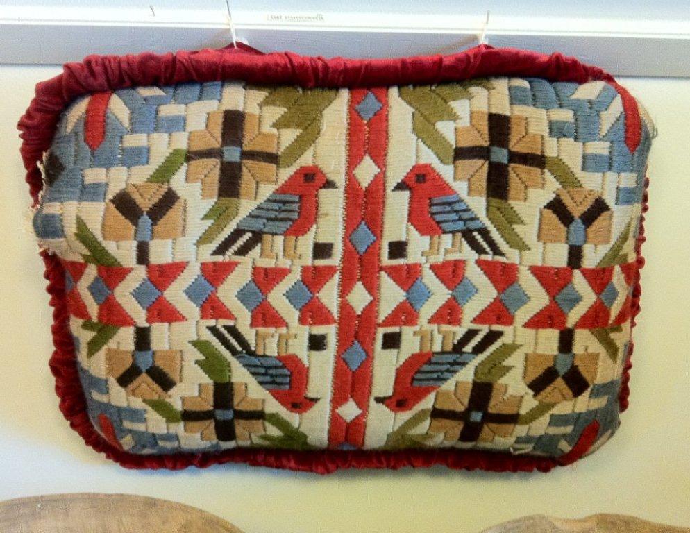 Leaves and Twigs: handicrafts of Iceland