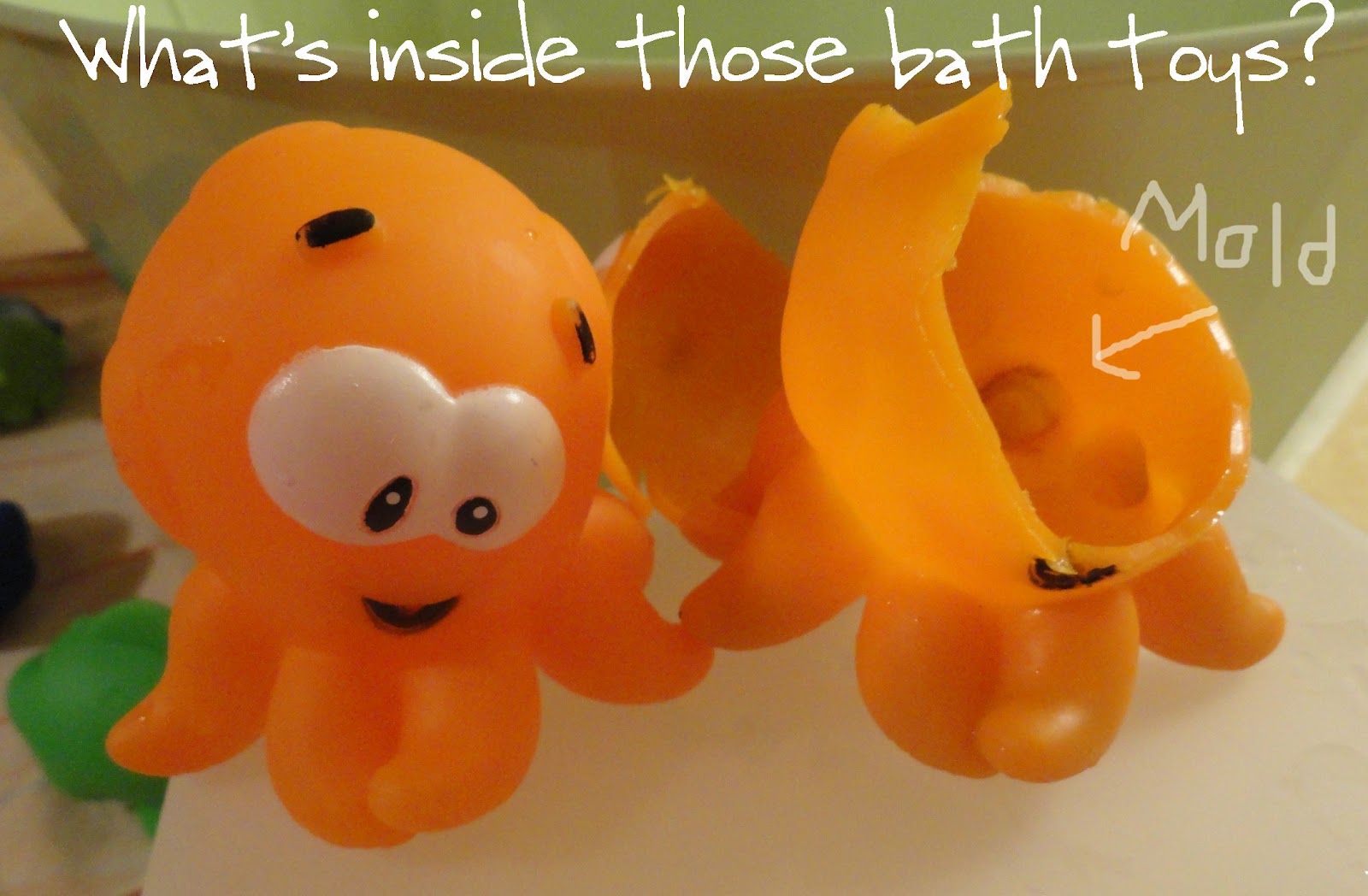 We Love Being Moms!: How & Why to Clean Bath Toys!
