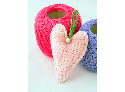 Amigurumi Crochet Heart hanger