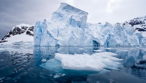  Gambar  Dahsyat Kutub Es  Mencair Gambar  Gunung  Utara di 