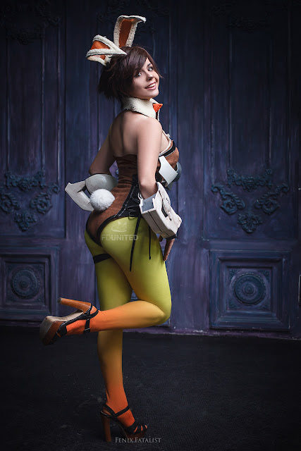 Tracer Overwatch Cosplay
