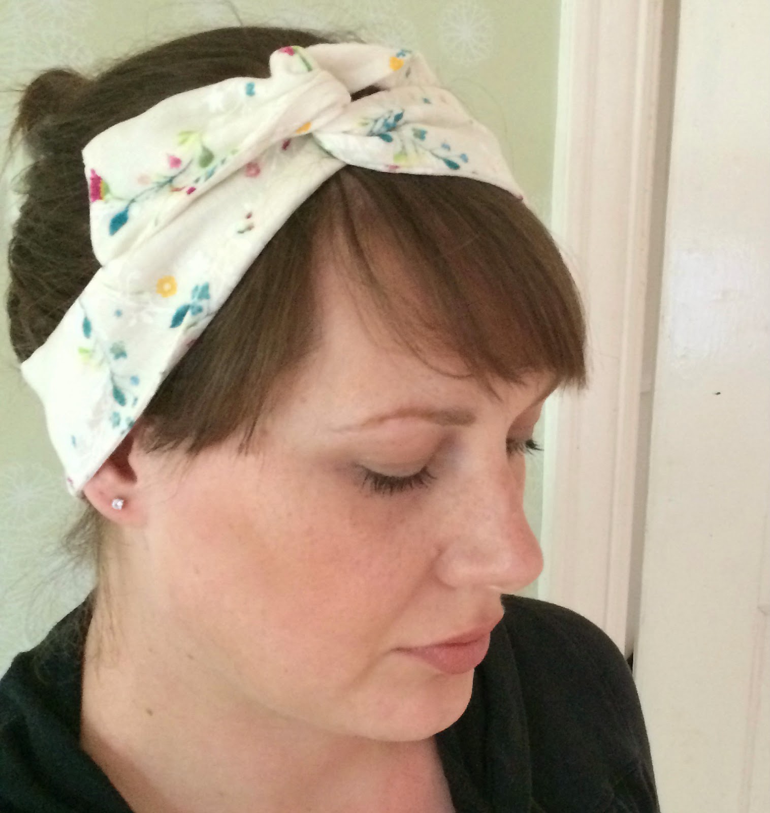 easy wire twist headband - le challenge / CHARM ABOUT YOU