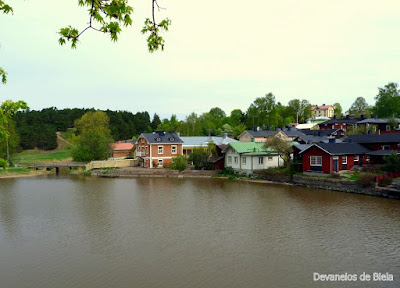 Sozinha em Porvoo - Finlandia