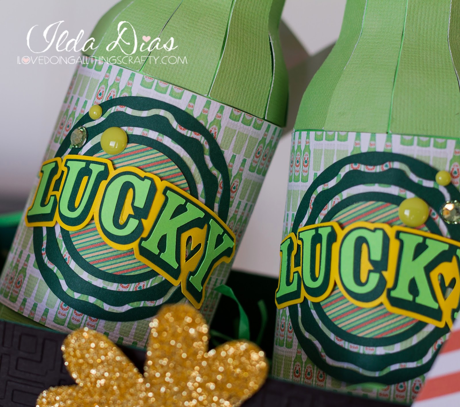 Lucky Leprechaun 3D Paper Pants and Green Bear Gift Boxes | SVGCuts Files