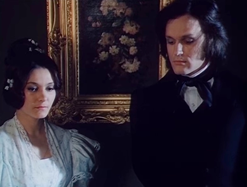 СИНЕМАТЕКА "Красное и черное" (1976)