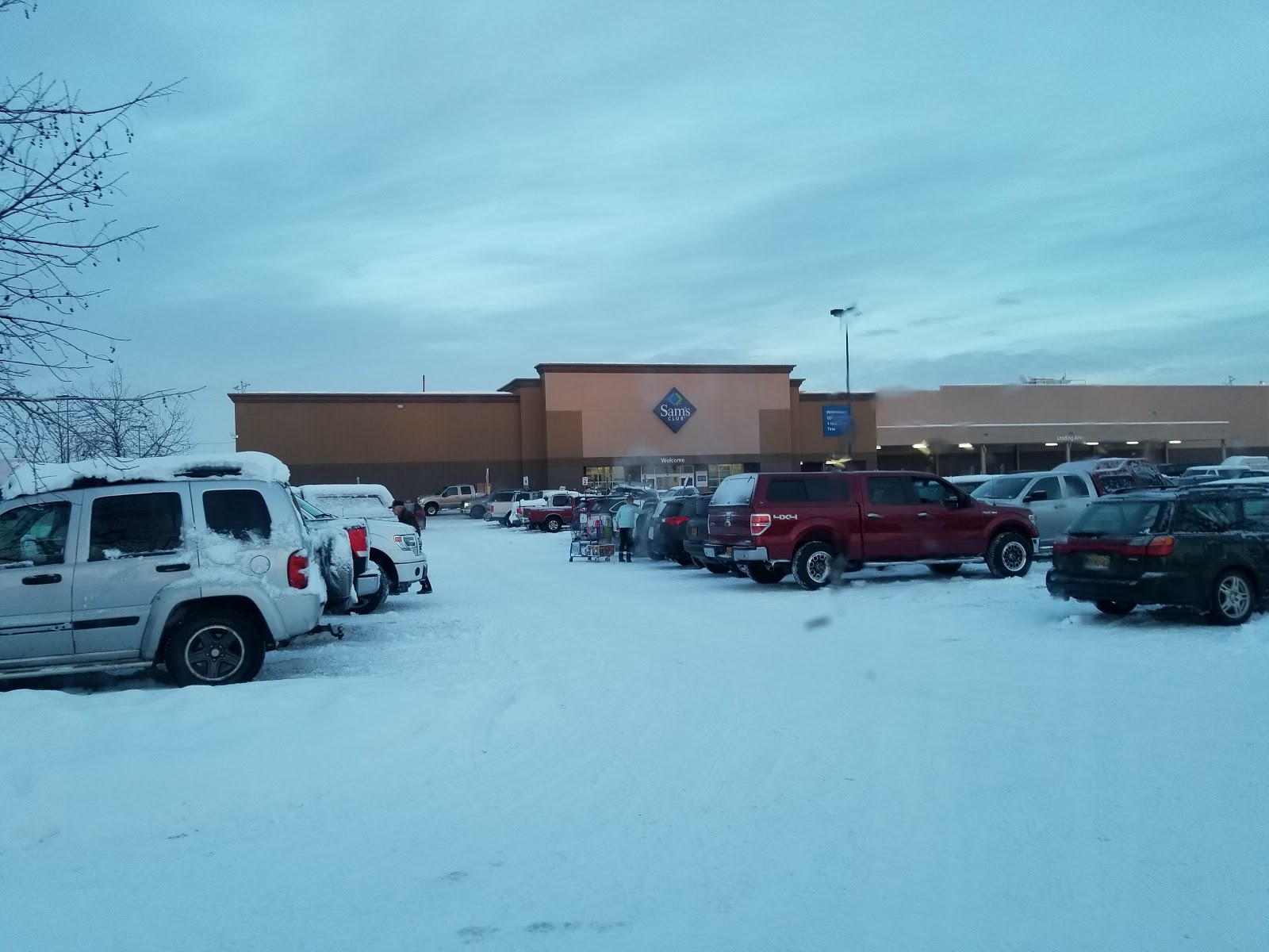 Sam's Club Closing 75 off today