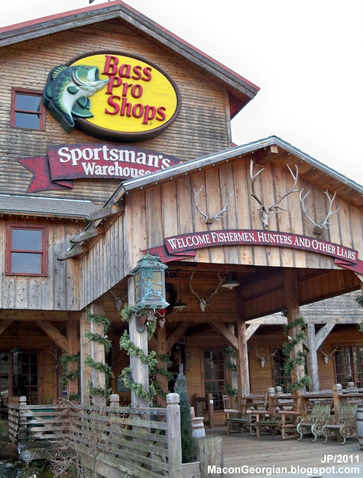 MACON Bibb Attorney College Restaurant Dr.Hospital Bank Church