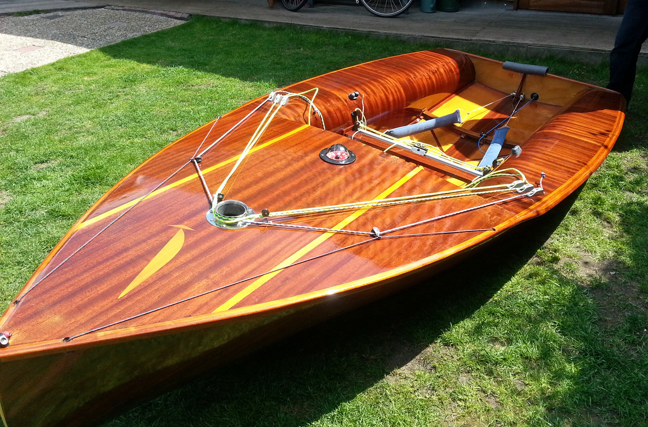 Earwigoagin A Piece of Furniture The "Woodie" Europe Dinghies