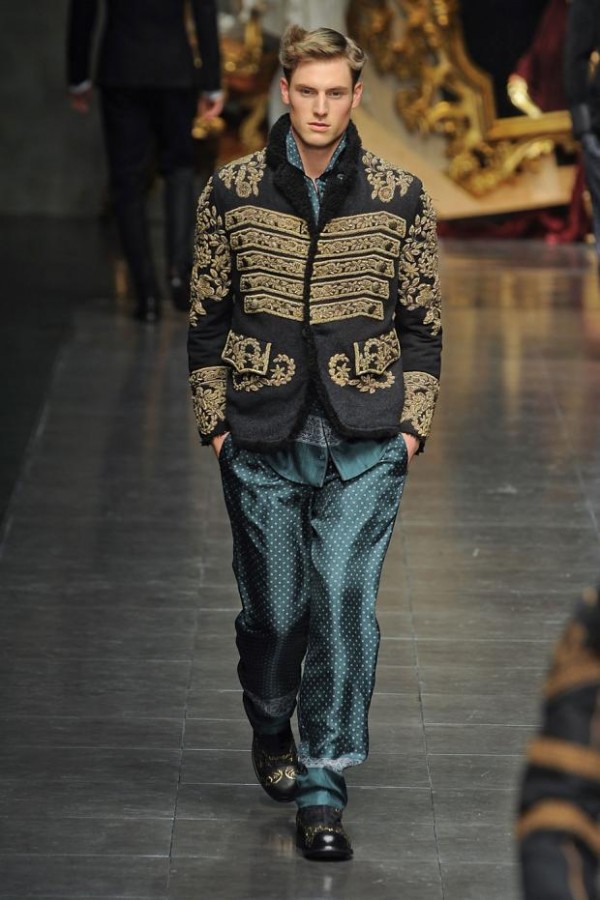 Paisley Curtain: Dolce & Gabbana